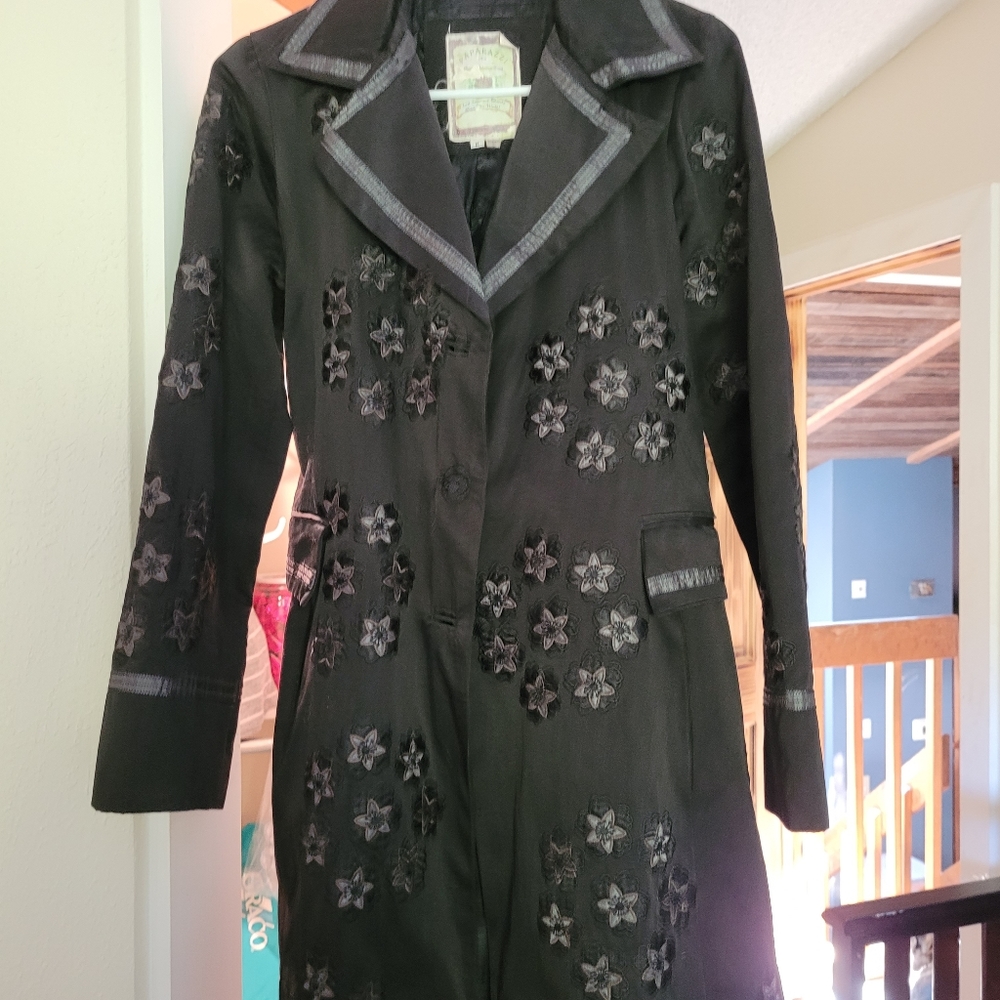 Beautiful Vintage Style Coat